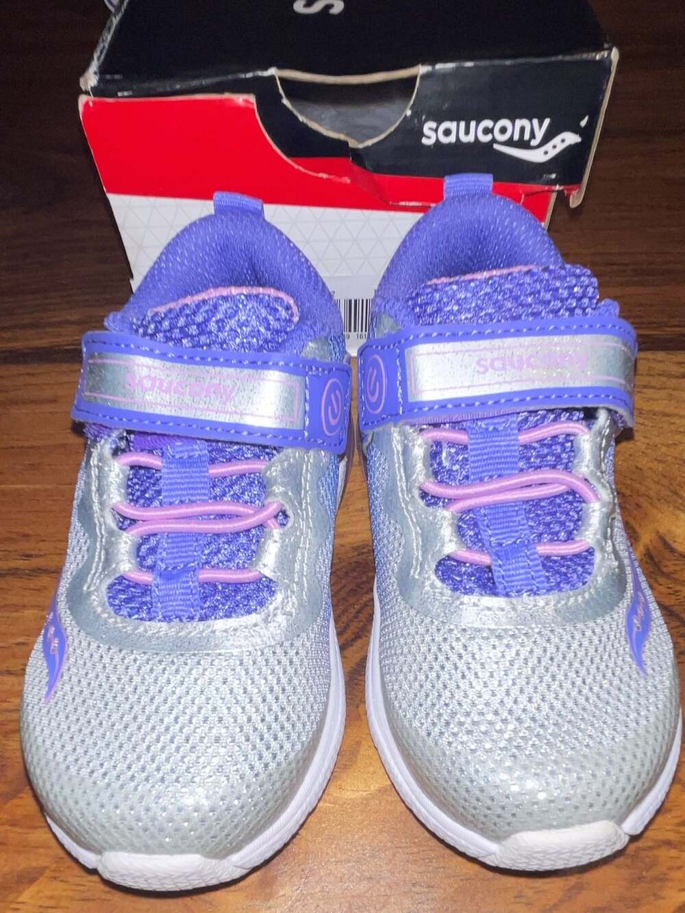 Saucony Flash Glow Jr Size 6.5M Purple Silver Girls Sneaker